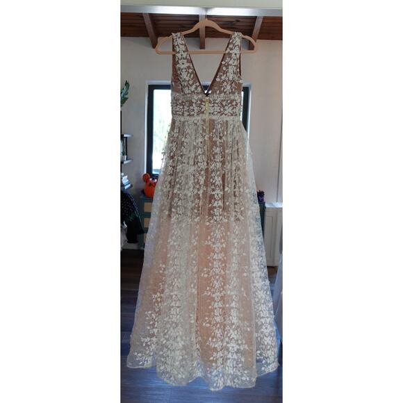 Bronx & Banco Megan Lace Maxi Dress Small White Floral Sheer Boho Bridal Gown - Picture 11 of 16